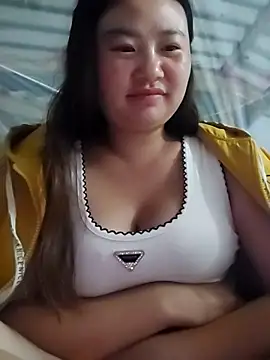 Snapshot of pi-pi-00 chatting on October 15, 2025, 2:58 pm pi-pi-00 online show from October 15, 2025, 2:58 pm