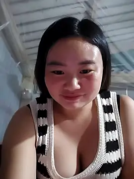 Snapshot of pi-pi-00 chatting on October 19, 2025, 3:48 pm pi-pi-00 online show from October 19, 2025, 3:48 pm