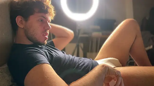 mynameischris online show from November 7, 2025, 5:50 pm