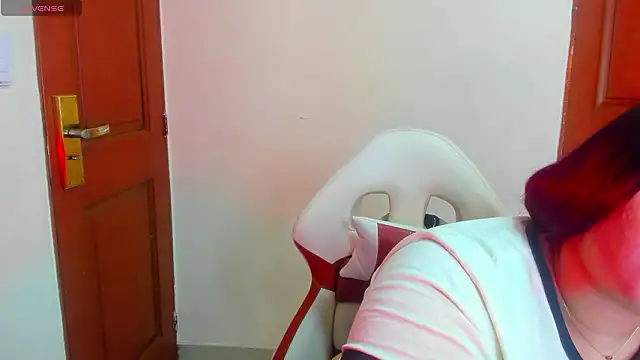 Addyy 02 online show from February 19, 2026, 1:35 am