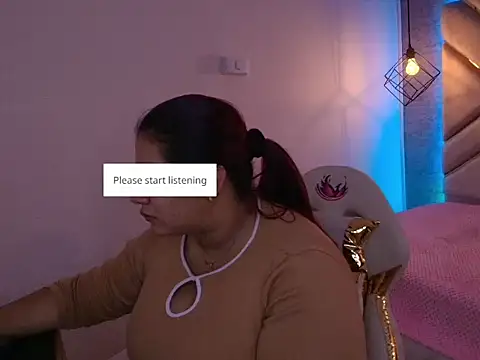 Snapshot of Addyy_02 chatting on October 18, 2025, 11:34 am Addyy 02 online show from October 18, 2025, 11:34 am