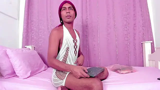 Snapshot of nahomy_smiith chatting on November 3, 2025, 8:12 pm nahomy smiith online show from November 3, 2025, 8:12 pm