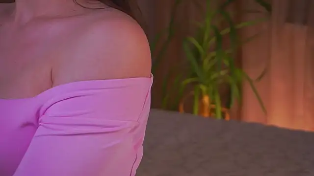 BeliaHumpert online show from October 20, 2025, 4:40 pm