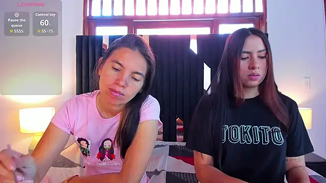 Snapshot of Sofy_and_Mia chatting on October 23, 2025, 12:15 pm Sofy and Mia online show from October 23, 2025, 12:15 pm