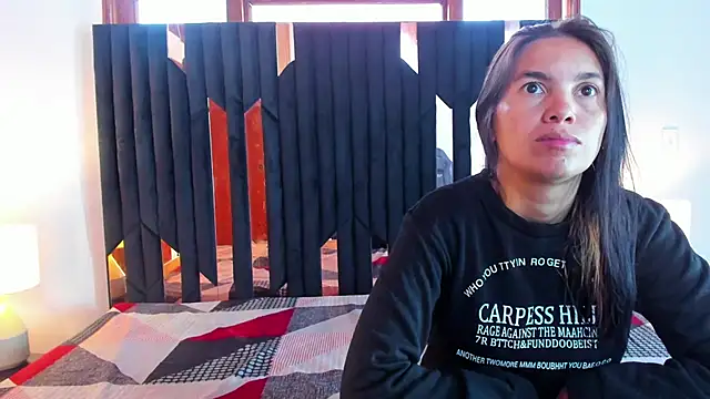 Snapshot of Sofy_and_Mia chatting on November 15, 2025, 12:42 pm Sofy and Mia online show from November 15, 2025, 12:42 pm