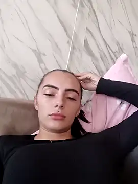 Virgin Hot Girl online show from October 7, 2025, 1:01 pm