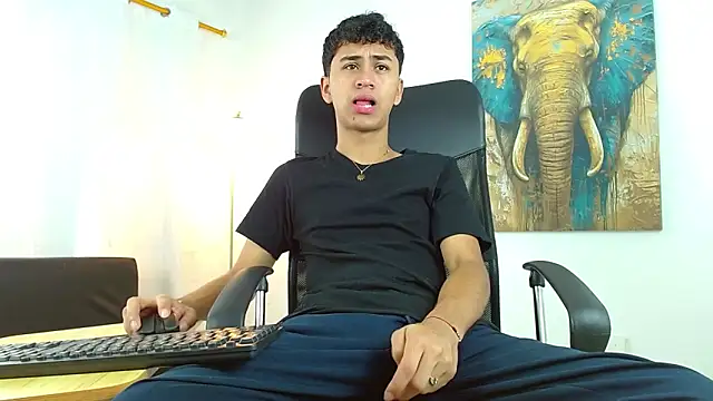 Snapshot of Alancum7 chatting on December 3, 2025, 12:59 pm Alancum7 online show from December 3, 2025, 12:59 pm