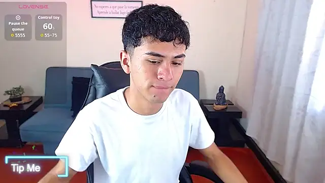 Snapshot of Alancum7 chatting on March 21, 2026, 1:04 pm Alancum7 online show from March 21, 2026, 1:04 pm