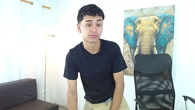 Snapshot of Alancum7 chatting on October 21, 2025, 12:59 pm Alancum7 online show from October 21, 2025, 12:59 pm