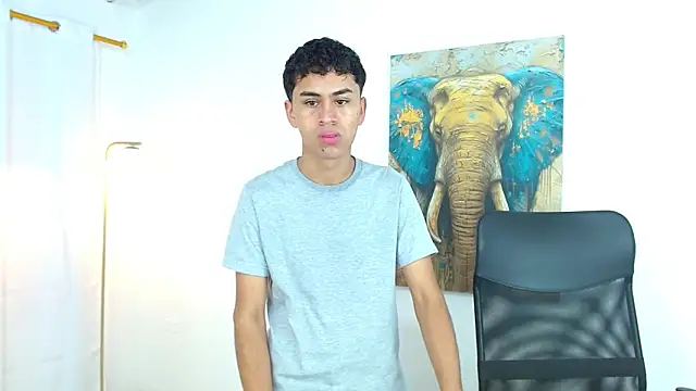 Snapshot of Alancum7 chatting on October 10, 2025, 1:01 pm Alancum7 online show from October 10, 2025, 1:01 pm