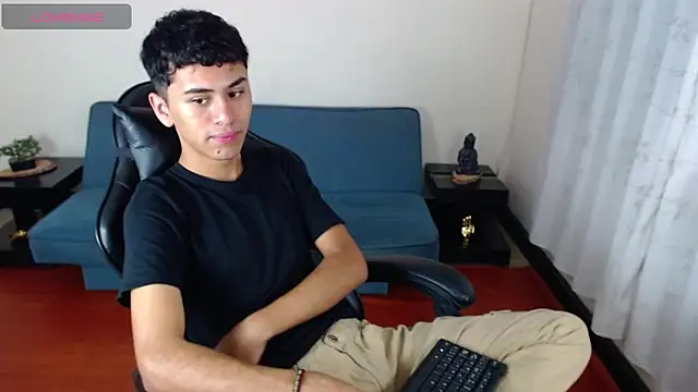 Snapshot of Alancum7 chatting on March 7, 2026, 12:54 pm Alancum7 online show from March 7, 2026, 12:54 pm