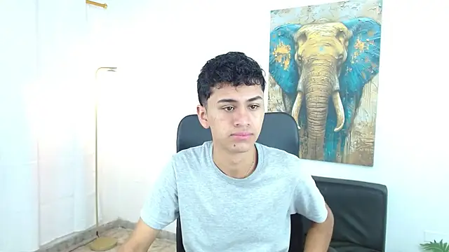 Snapshot of Alancum7 chatting on November 8, 2025, 1:03 pm Alancum7 online show from November 8, 2025, 1:03 pm