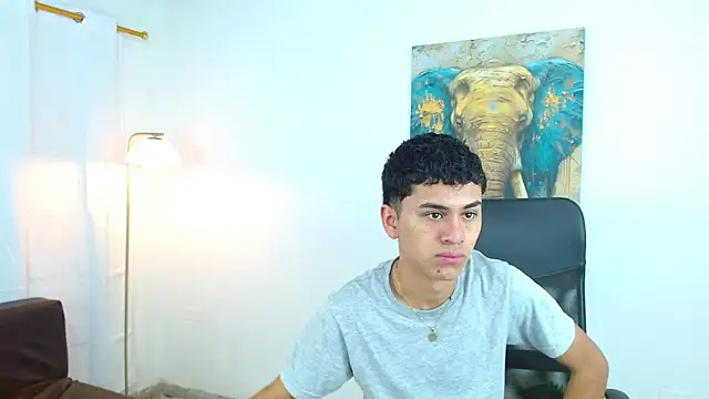 Snapshot of Alancum7 chatting on October 27, 2025, 1:01 pm Alancum7 online show from October 27, 2025, 1:01 pm