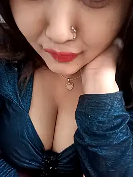 Snapshot of Beauty_Queen_Soniya chatting on November 23, 2025, 8:57 am Beauty Queen Soniya online show from November 23, 2025, 8:57 am