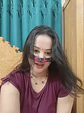 Snapshot of Beauty_Queen_Soniya chatting on June 4, 2026, 7:29 pm Beauty Queen Soniya online show from June 4, 2026, 7:29 pm