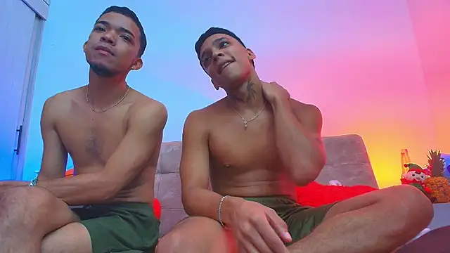 thomas elg online show from November 25, 2025, 4:24 am