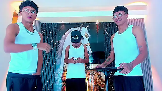 Snapshot of _Gods_of_Olympus_ chatting on October 23, 2025, 4:11 am Gods of Olympus online show from October 23, 2025, 4:11 am