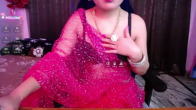 Snapshot of Hot_Hazel chatting on December 1, 2025, 7:26 pm Hot Hazel online show from December 1, 2025, 7:26 pm