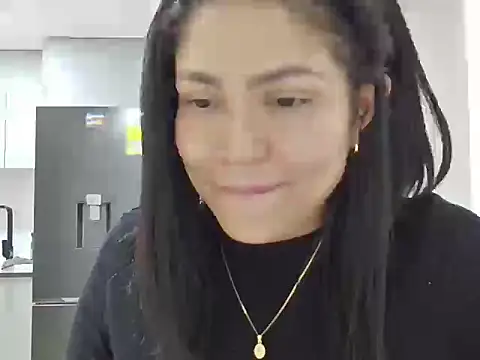 Snapshot of Ina_Jody chatting on October 8, 2025, 2:57 am Ina Jody online show from October 8, 2025, 2:57 am