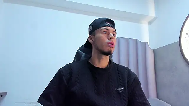 Rurik Jones online show from November 14, 2025, 12:20 pm