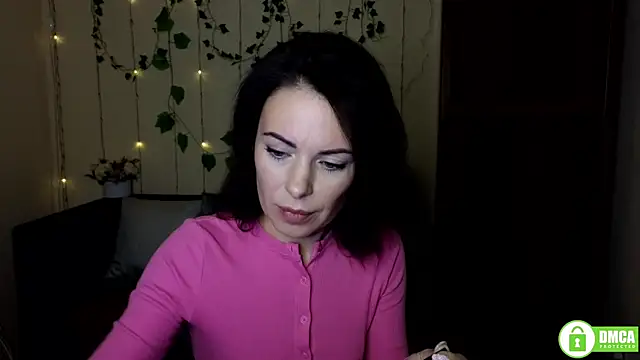 Snapshot of Rita_lovvylyou chatting on October 20, 2025, 5:31 am Rita lovvylyou online show from October 20, 2025, 5:31 am