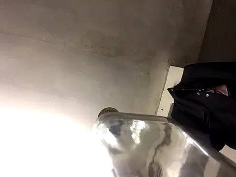 Snapshot of Venusasss chatting on October 9, 2025, 12:44 am Venusasss online show from October 9, 2025, 12:44 am