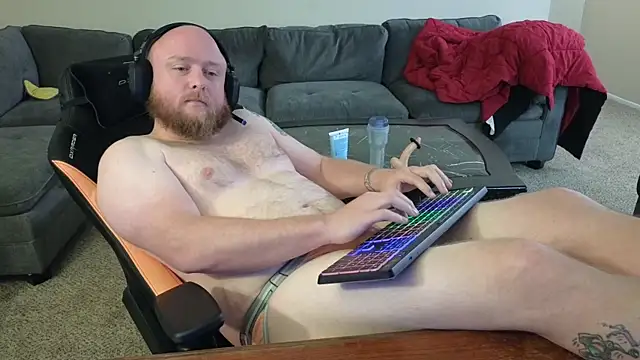 theballboy1 online show from October 30, 2025, 4:11 am