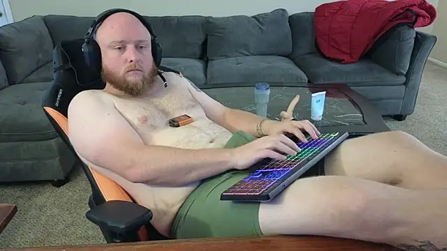 theballboy1 online show from October 18, 2025, 9:39 pm