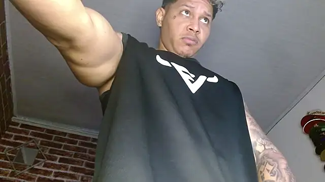 Snapshot of jordan_bigcock_ chatting on August 1, 2026, 5:44 pm jordan bigcock online show from August 1, 2026, 5:44 pm