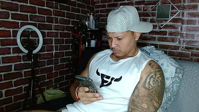 Snapshot of jordan_bigcock_ chatting on July 29, 2026, 9:14 pm jordan bigcock online show from July 29, 2026, 9:14 pm