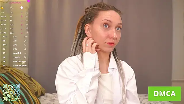 Snapshot of JohnetteConstine chatting on October 17, 2025, 5:22 am JohnetteConstine online show from October 17, 2025, 5:22 am