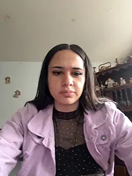 Katherin dimi online show from October 6, 2025, 7:36 pm