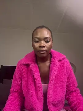 Snapshot of MissLola026 chatting on June 22, 2026, 7:44 pm MissLola026 online show from June 22, 2026, 7:44 pm