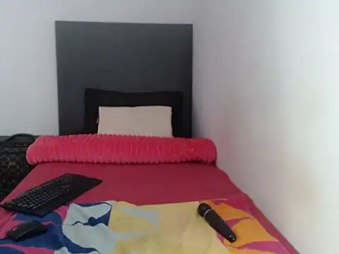 Snapshot of MissLola026 chatting on October 15, 2025, 12:24 pm MissLola026 online show from October 15, 2025, 12:24 pm