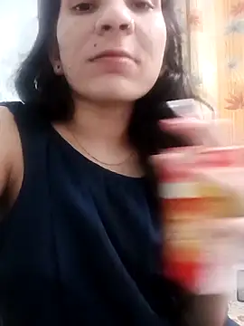 Snapshot of Hornyme18 chatting on October 14, 2025, 10:05 am Hornyme18 online show from October 14, 2025, 10:05 am