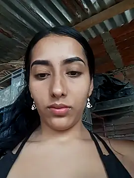 Snapshot of Queen_sofya chatting on October 15, 2025, 8:06 pm Queen sofya online show from October 15, 2025, 8:06 pm