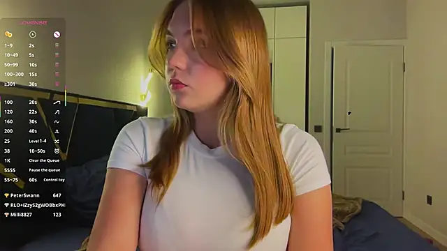 RebeccaEglitis online show from June 26, 2026, 5:08 pm
