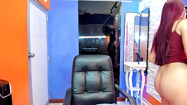 Snapshot of allison_mc chatting on October 16, 2025, 5:05 am allison mc online show from October 16, 2025, 5:05 am