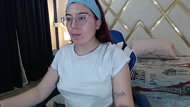 Snapshot of allison_mc chatting on July 22, 2026, 4:03 am allison mc online show from July 22, 2026, 4:03 am