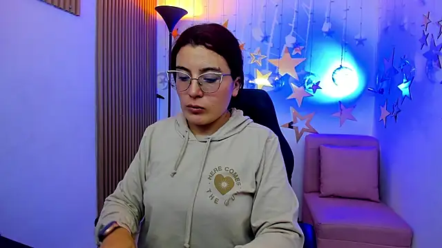 Snapshot of allison_mc chatting on June 5, 2026, 9:31 pm allison mc online show from June 5, 2026, 9:31 pm