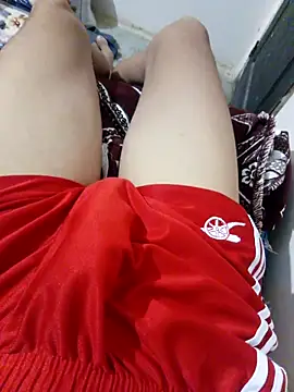 Snapshot of latarak321 chatting on October 8, 2025, 11:27 pm latarak321 online show from October 8, 2025, 11:27 pm