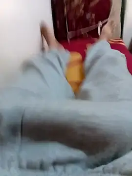 Snapshot of latarak321 chatting on November 8, 2025, 11:25 am latarak321 online show from November 8, 2025, 11:25 am