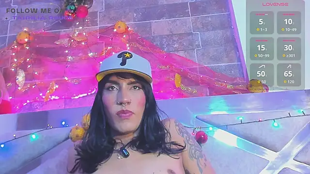 Snapshot of tahhlia_rouge chatting on November 14, 2025, 7:39 pm tahhlia rouge online show from November 14, 2025, 7:39 pm