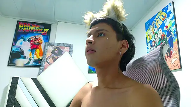 Snapshot of SEBAS_LOVER_ chatting on November 7, 2025, 10:03 pm SEBAS LOVER online show from November 7, 2025, 10:03 pm