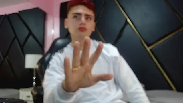 Snapshot of Alex_Millerss chatting on December 4, 2025, 11:48 pm Alex Millerss online show from December 4, 2025, 11:48 pm