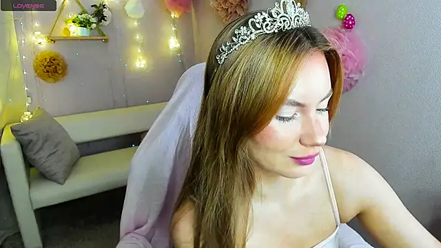 Snapshot of _BellaClark chatting on June 6, 2026, 8:36 pm BellaClark online show from June 6, 2026, 8:36 pm