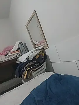 Merlin2310 online show from February 10, 2026, 3:05 am