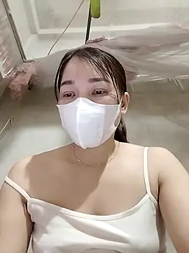 Snapshot of ladzy_sexy chatting on November 28, 2025, 1:22 pm ladzy sexy online show from November 28, 2025, 1:22 pm