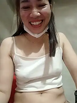 Snapshot of ladzy_sexy chatting on November 21, 2025, 6:40 pm ladzy sexy online show from November 21, 2025, 6:40 pm