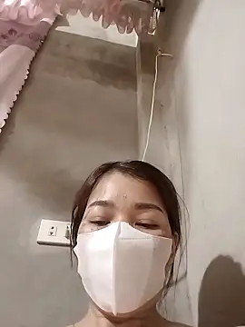 Snapshot of ladzy_sexy chatting on October 28, 2025, 4:06 pm ladzy sexy online show from October 28, 2025, 4:06 pm